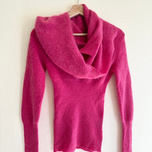 JACQUEMUS La Montagne 'La Maille Ascua' Pink Sweater Sz Small - Picture 6 of 11